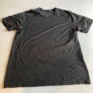 Men’s Lululemon short sleeve shirt, medium